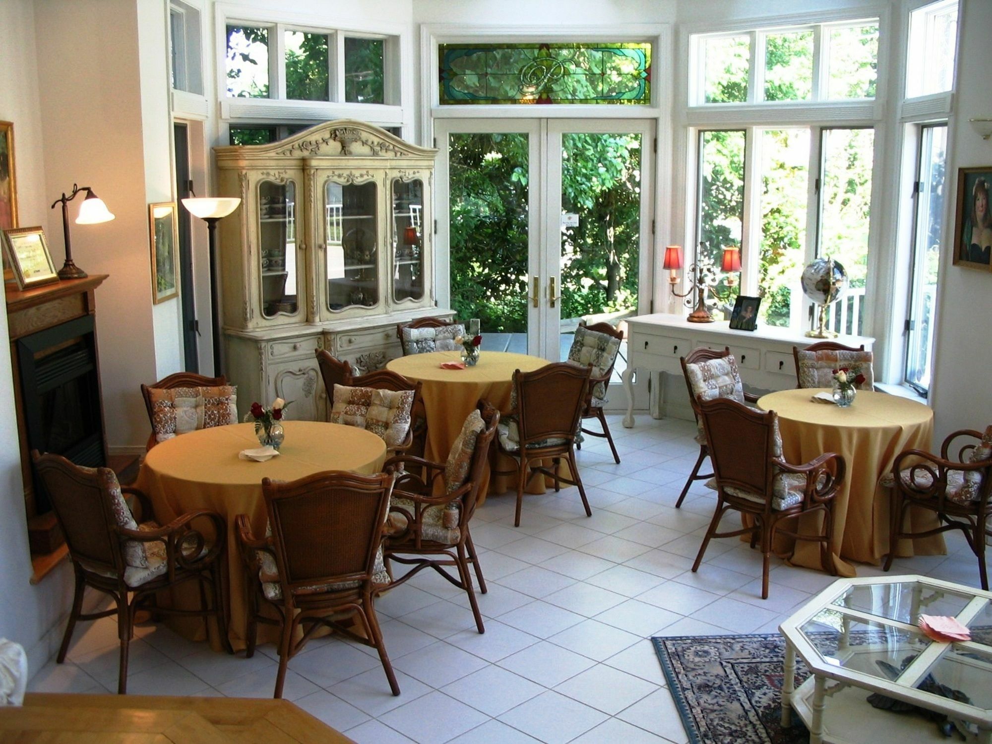 The Columbia Inn At Peralynna An Ascend Hotel Collection Bagian luar foto