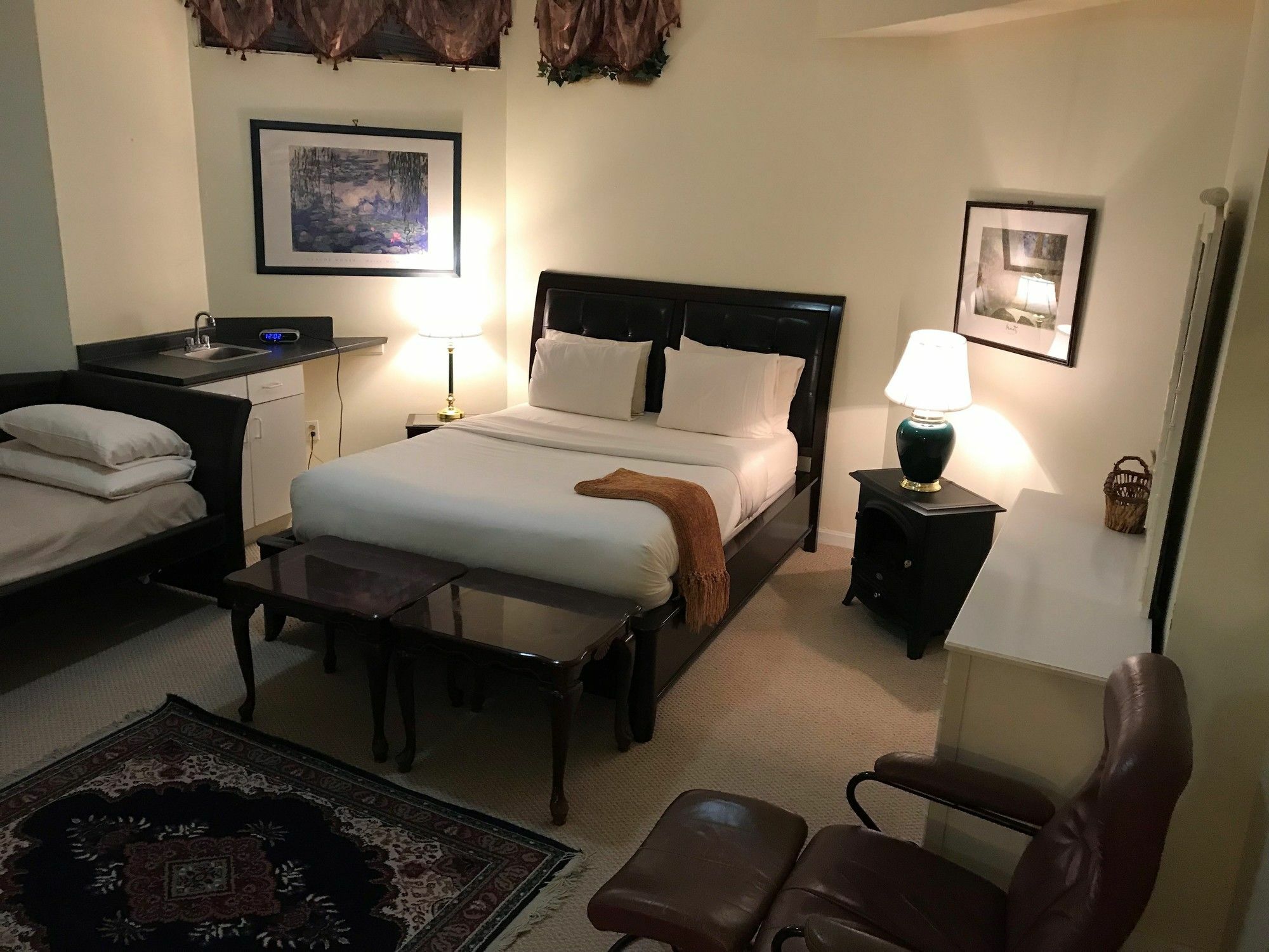 The Columbia Inn At Peralynna An Ascend Hotel Collection Bagian luar foto